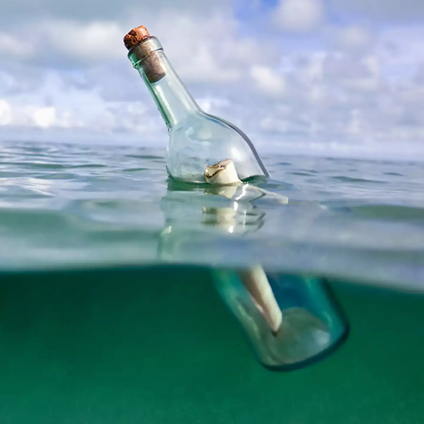 Message in bottle image